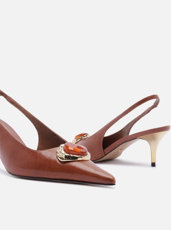 Scarpin Marrom Couro Salto Baixo Slingback Pedraria - Imagem 3