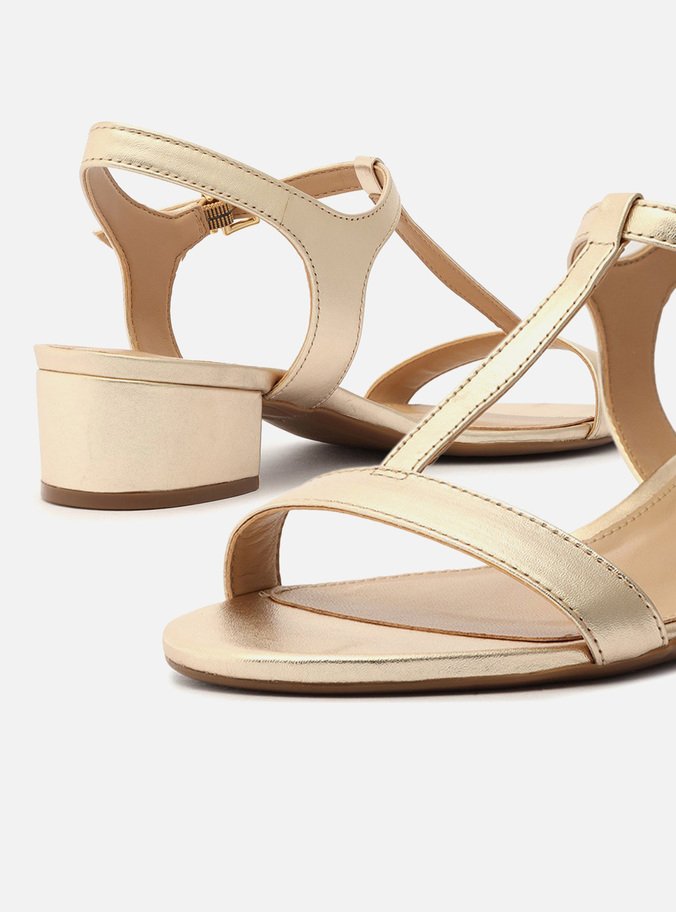 Sandália Dourada Salto Baixo Bloco Básica - Imagem 3
