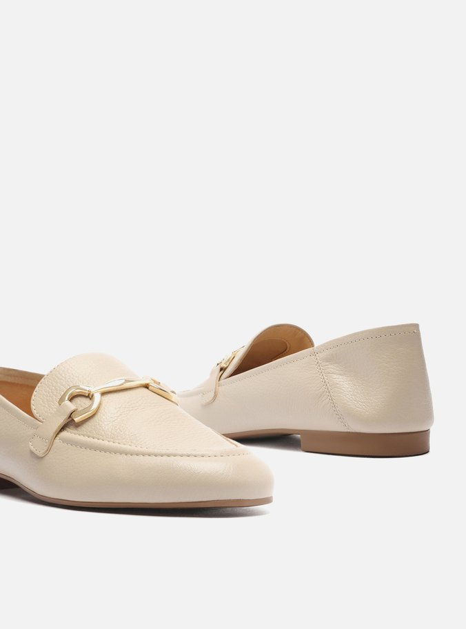 Mocassim Panacota Couro Bridão Metálico Luma - Imagem 3