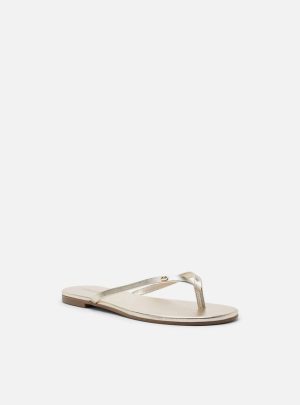 Rasteira Dourada Flip Flop Detalhe Metal