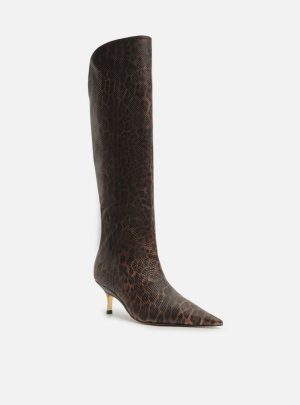 Bota Animal Print Cano Longo Salto Médio Fino