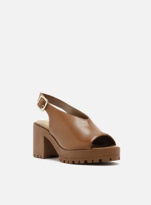 Sandália Marrom Couro Salto Tratorado