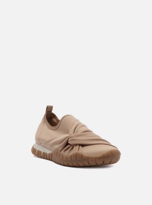 Tênis Slip On Rosa Claro Tecido Sola Emborrachada